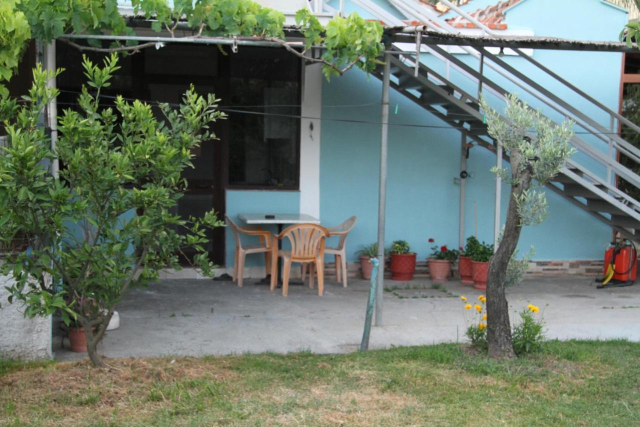 Shtepi Pushimi Apartamento Durrës Exterior foto