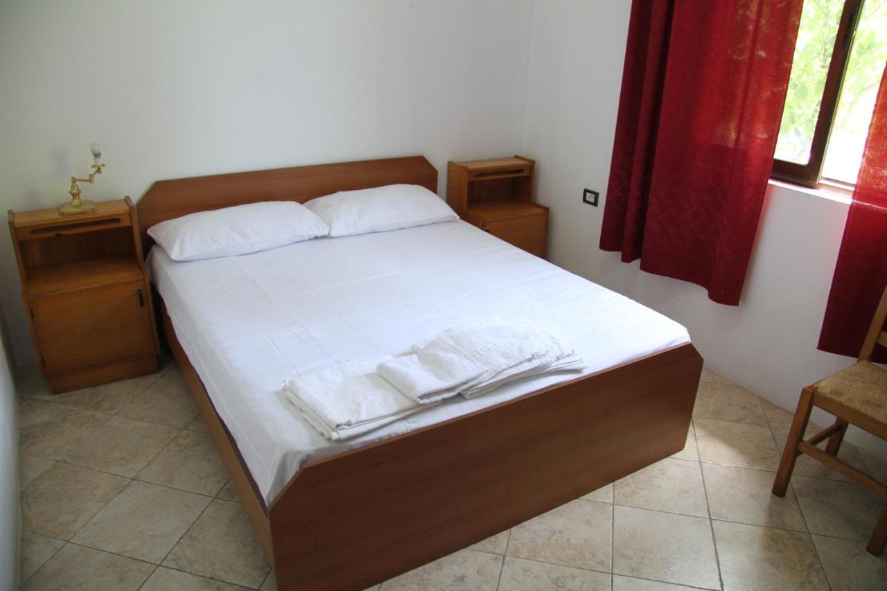 Shtepi Pushimi Apartamento Durrës Exterior foto