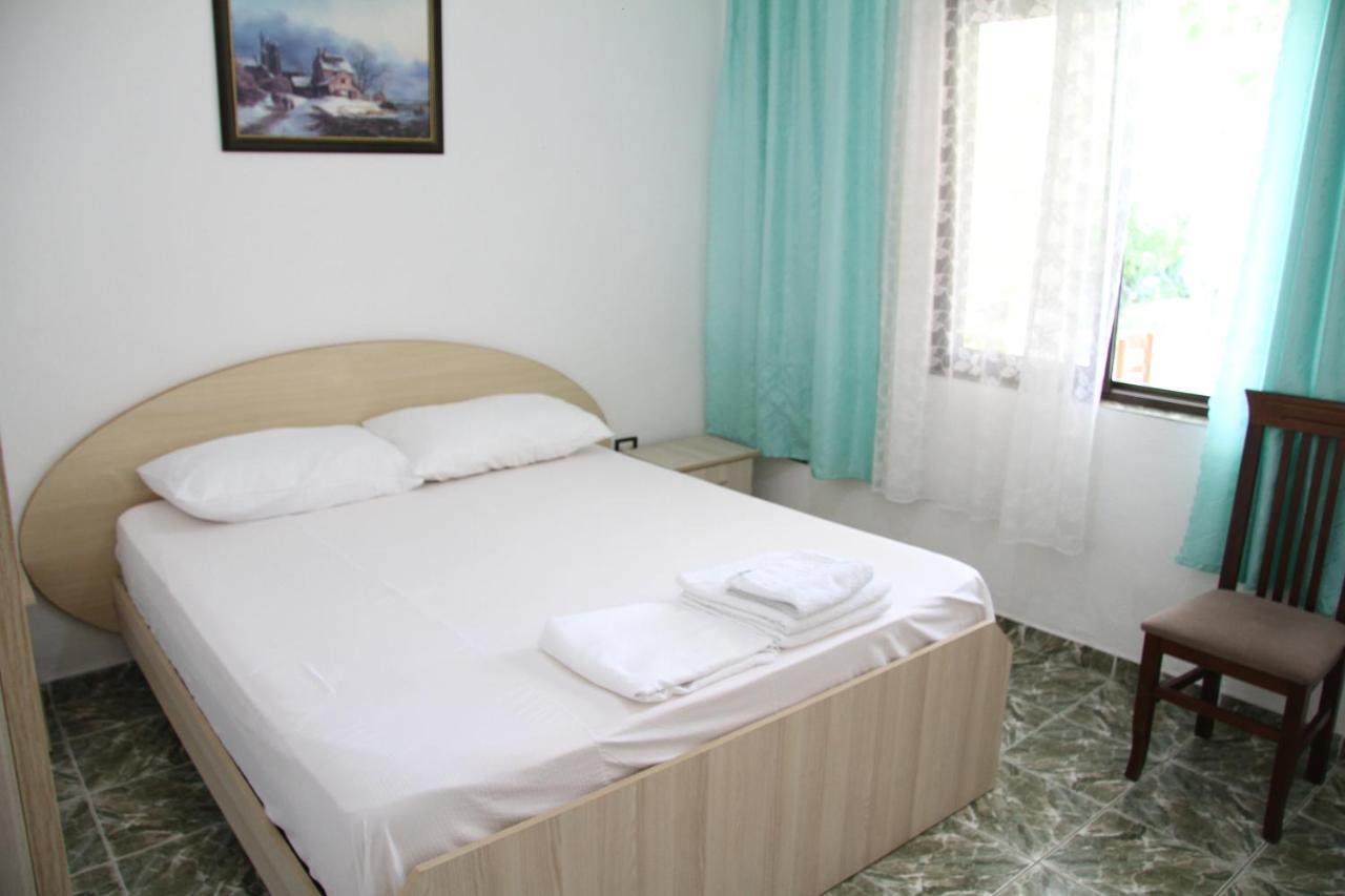 Shtepi Pushimi Apartamento Durrës Exterior foto