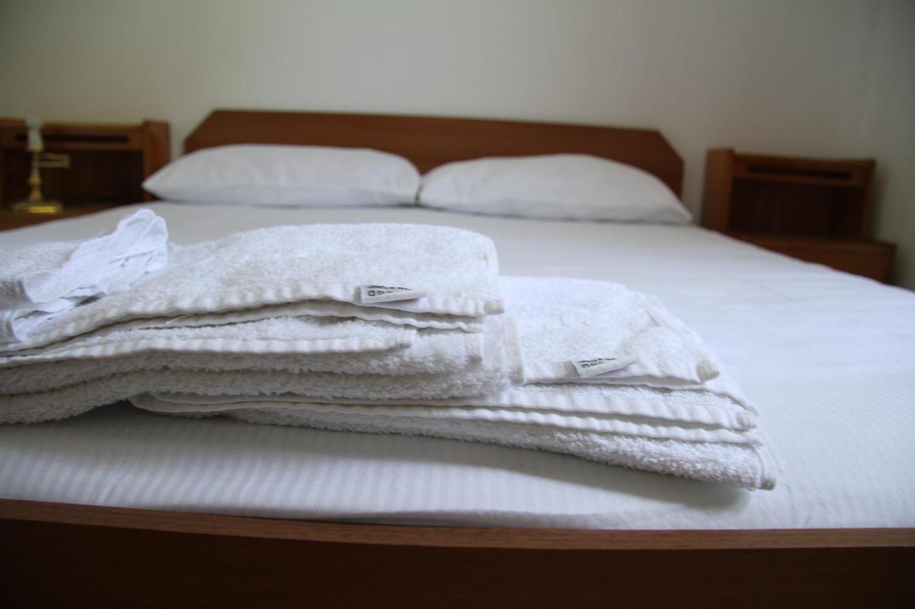 Shtepi Pushimi Apartamento Durrës Exterior foto