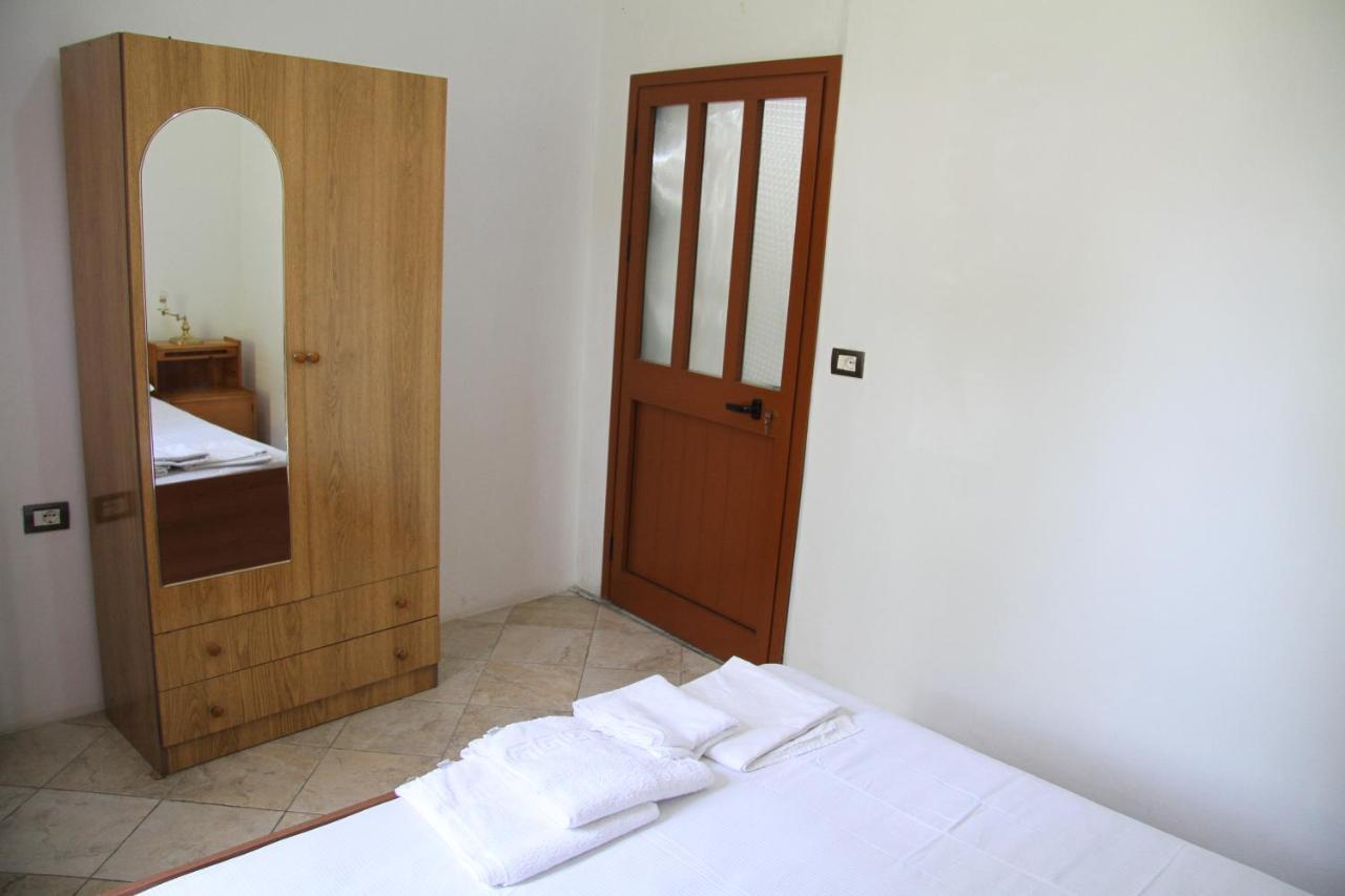 Shtepi Pushimi Apartamento Durrës Exterior foto